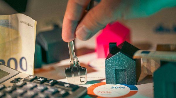 Why consistent branding matters for realtors in Aurora